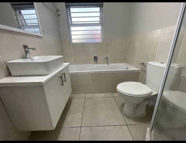 2 bed property to rent in GARDENS